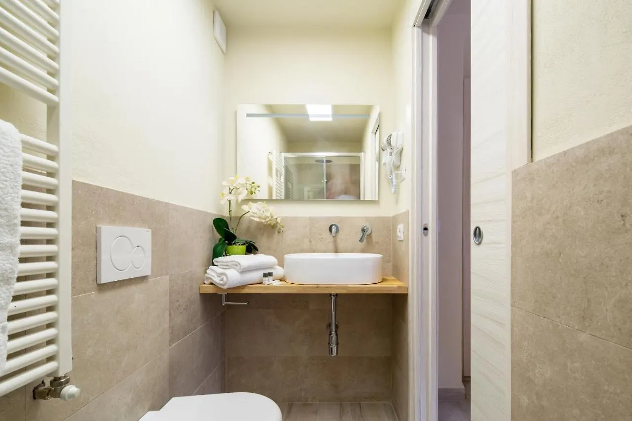 Duomo Apartments By Mmega Firenze Italia